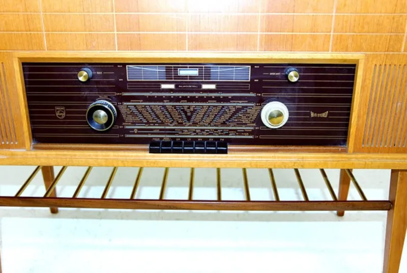 Clearance Pamono Type F6S 04AR Radio Cabinet from Philips, 1950s