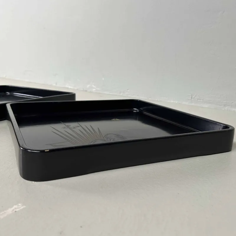 Pamono Urushi Lacquer Black Tray, Japan, 1890s> Trays