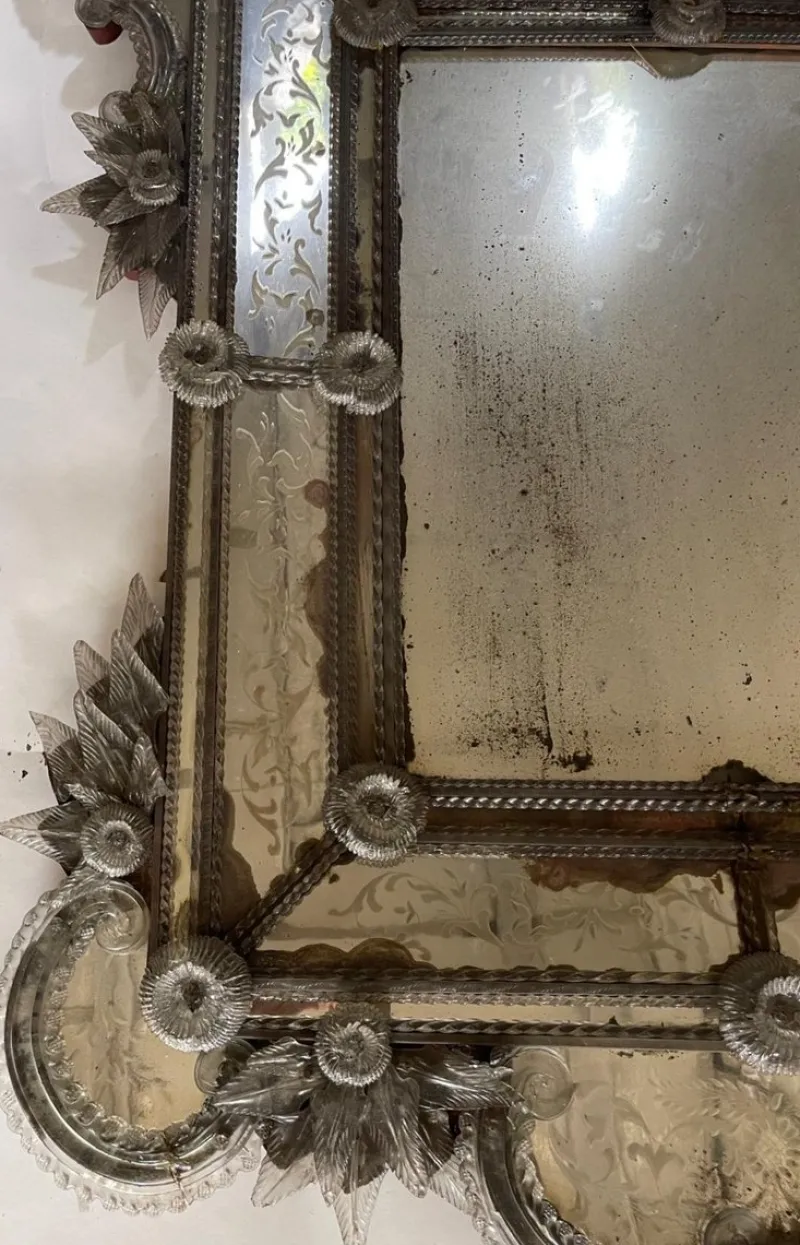Pamono Venetian Mirror in Engraved Glass with Applied Flowers, 1890s> Mirrors