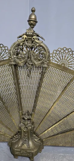 Pamono Victorian Brass Peacock Fire Screen, 1880s><noscript><img width=