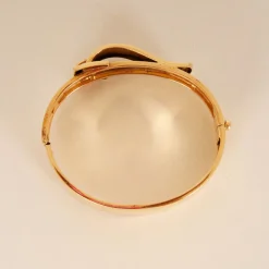 Pamono Victorian Buckle 14ct Yellow Gold and Blue Enamelled Bracelet by Van Cleef & Arpels><noscript><img width=