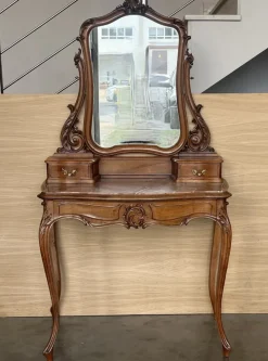 Pamono Victorian Carved Mahogany Dresser Table with Attached Mirror, 1850> Dressing Tables