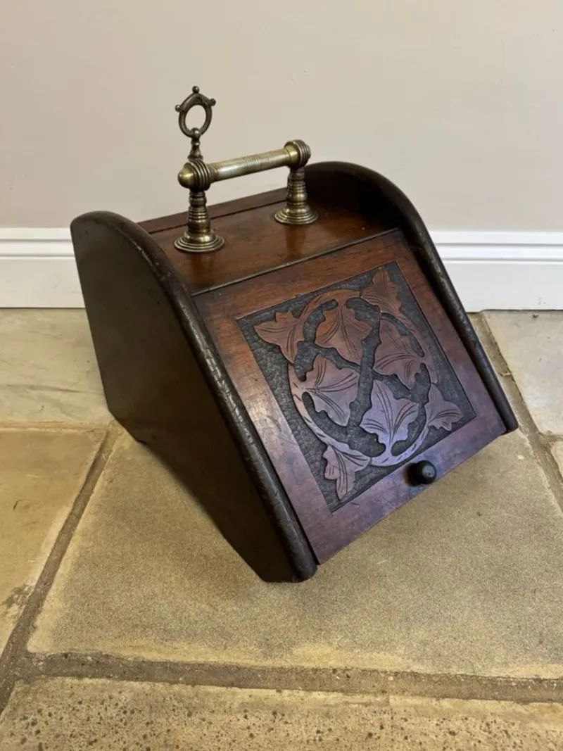 Pamono Victorian Carved Oak Coal Box, 1880s> Fireplaces And Mantels
