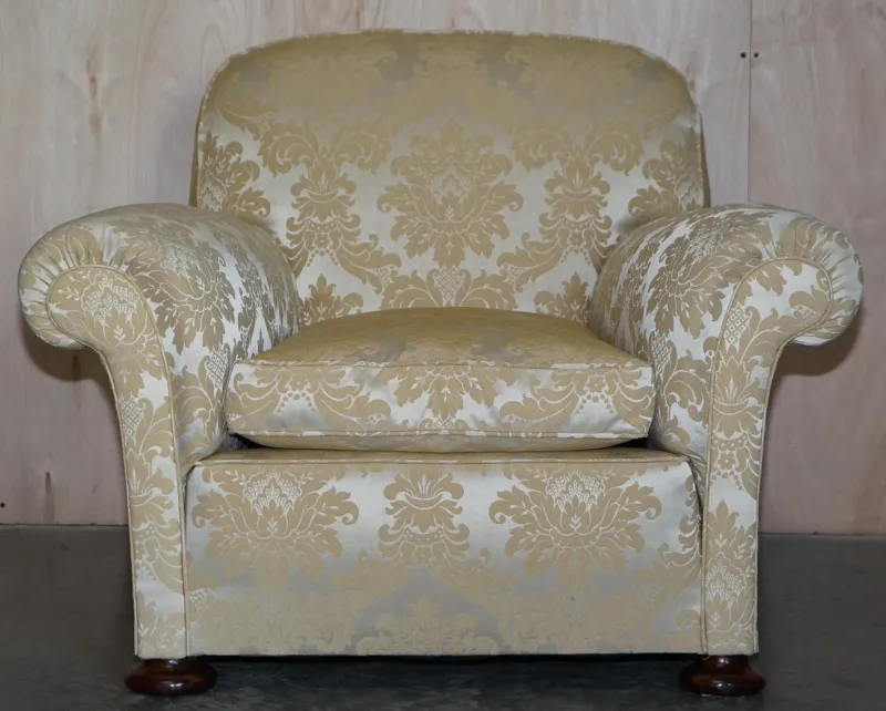 Pamono Victorian Damask Upholstery Sofa & Armchair Club Suite with Turned Bun Feet, Set of 3> Living Room Sets