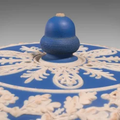 Online Pamono Victorian English Jasperware Cheese Keeper or Serving Dome in the Style of Wedgwood