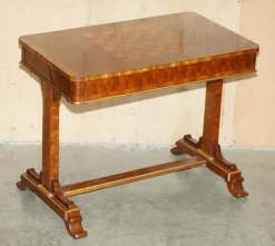 Hot Pamono Victorian Game Table in Walnut and Hardwood