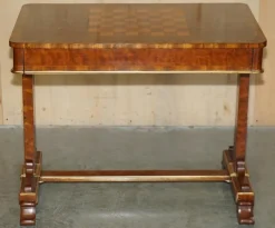 Hot Pamono Victorian Game Table in Walnut and Hardwood
