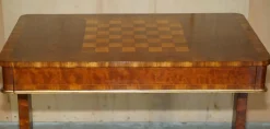 Hot Pamono Victorian Game Table in Walnut and Hardwood
