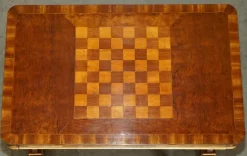 Hot Pamono Victorian Game Table in Walnut and Hardwood
