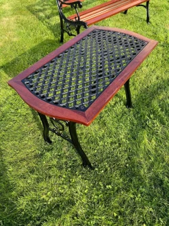 Pamono Victorian Mahogany and Cast Iron Garden Coffee Table> Garden Tables