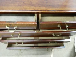 Outlet Pamono Victorian Mahogany Chest of Drawers, 1890s