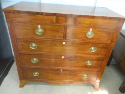 Pamono Victorian Mahogany Inlay Chest of Drawers