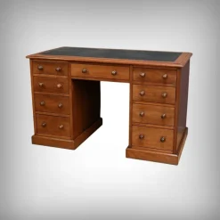 Hot Pamono Victorian Mahogany Pedestal Desk, England, Late 19th Century