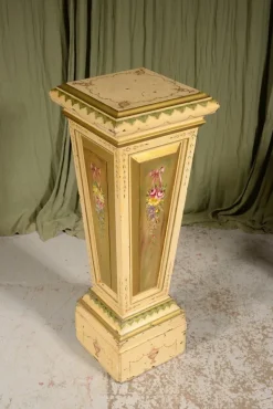 Pamono Victorian Neoclassical Painted Oak Plinth, 1900s><noscript><img width=
