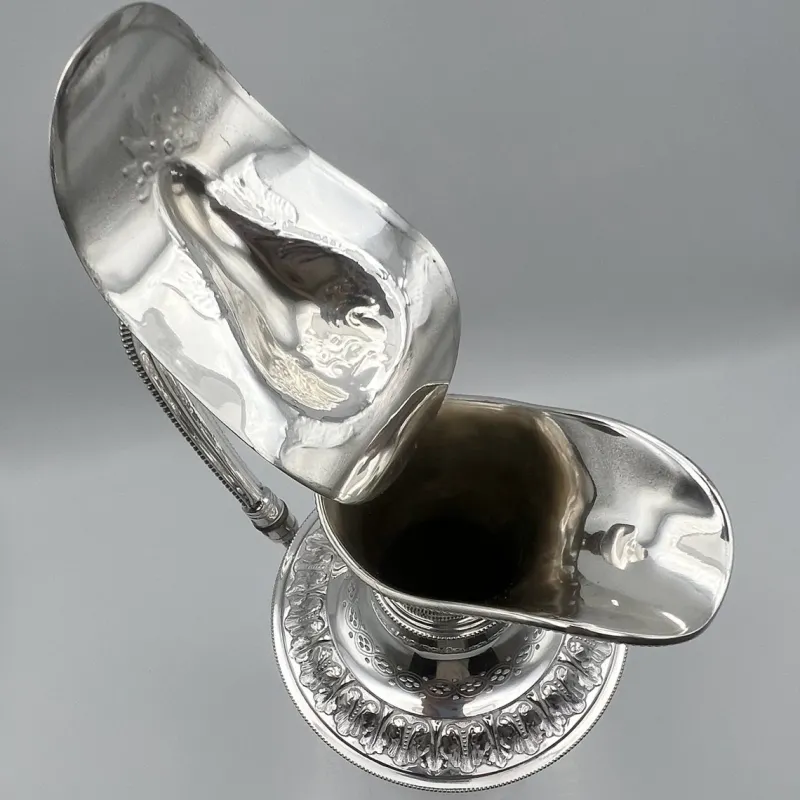 Pamono Victorian Ornate Silver-Plated Claret Jug with Rams Head Handle from James Deakin & Sons, Sheffield, United Kingdom, 1880s> Bottles, Carafes & Jugs