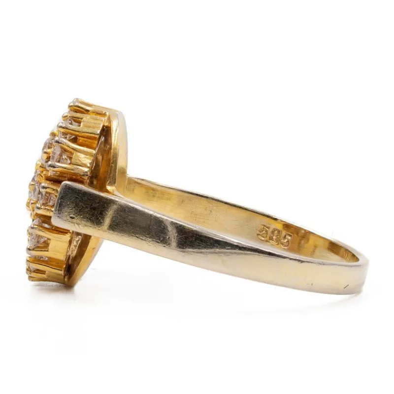 Hot Pamono Vintage 14 Karat Yellow Gold Ring with Brilliant Cut Diamonds, 1970s