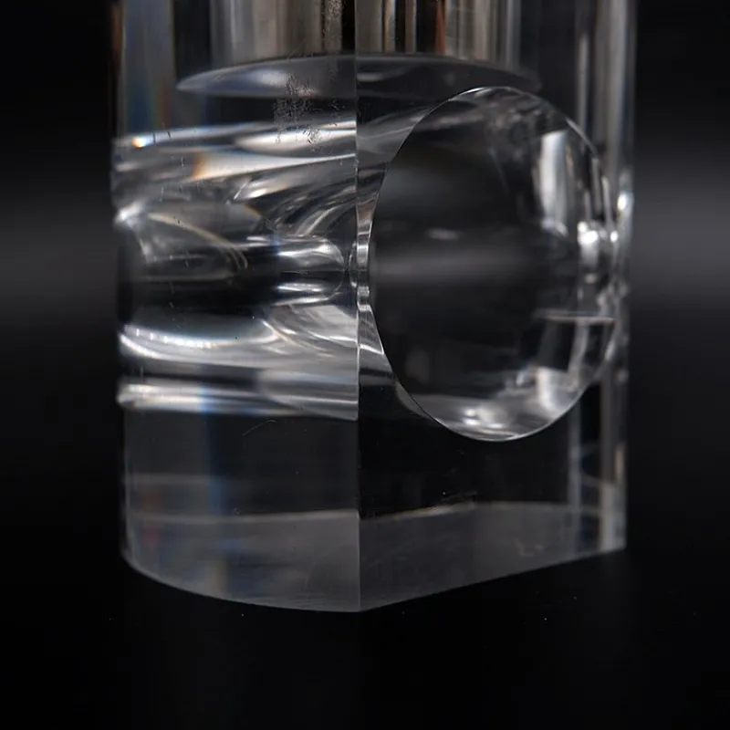 Pamono Vintage Acrylic Glass Table Lighter from Ronson, 1970s> Dinnerware Accessories
