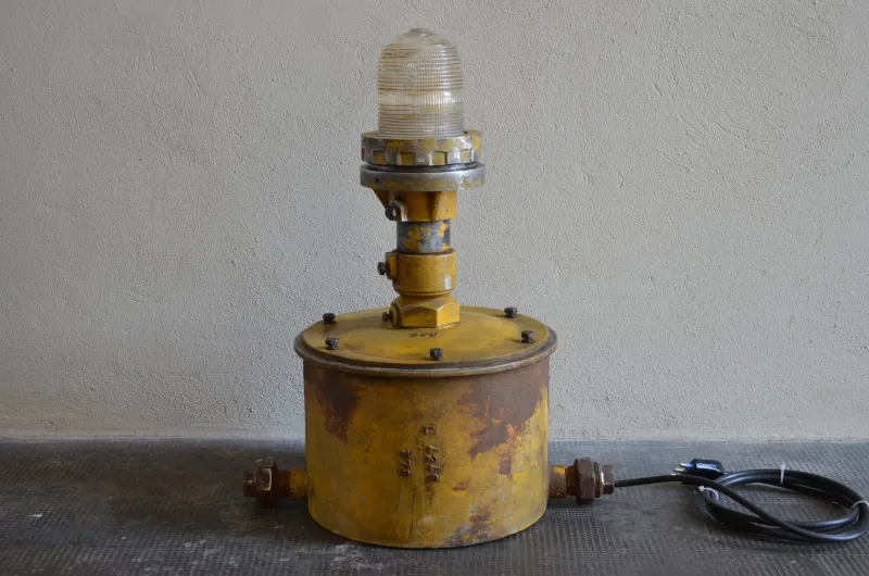 Sale Pamono Vintage Airstrip Lamp, 1950s