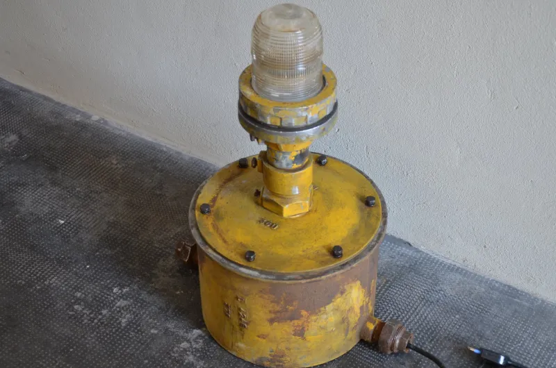 Sale Pamono Vintage Airstrip Lamp, 1950s