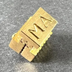 Pamono Vintage Art Deco Folding Fob Seal Initials Am 18k Yellow Gold Charm Pendant, 1920s> Necklaces