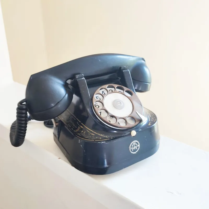 Best Pamono Vintage Bakelite Phone with Rotary Dial and Brass Carry Handle from Bell Telephone, Antwerp, Belgium, 1930s