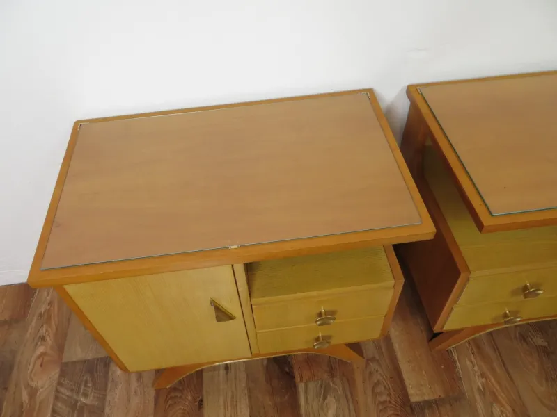 Clearance Pamono Vintage Bedside Tables with Drawers and Glass Top, 1950s, Set of 2