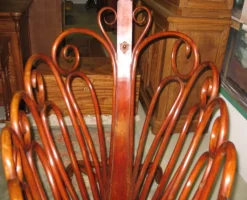 Pamono Vintage Beech Crib, 1920s> Children's Chairs