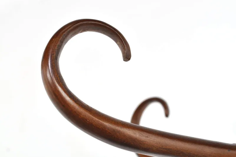 Pamono Vintage Beech Floor Coat Rack in Thonet Style, 1950s> Racks, Hooks & Valets