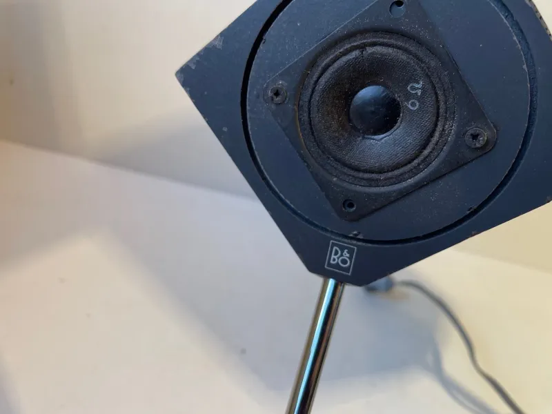 Pamono Vintage Beovox 2500 Cube Speakers from Bang & Olufsen, Set of 2> Electronics