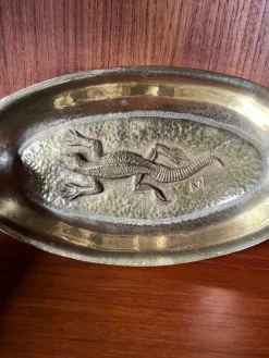 Pamono Vintage Brass Bowl with Raised Salamander, 1930s> Bowls