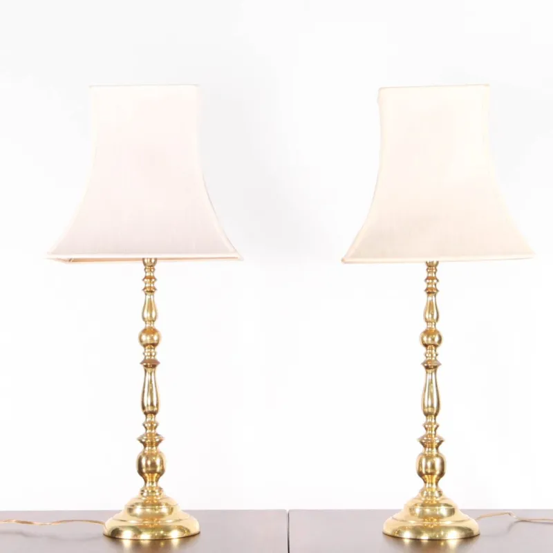Pamono Vintage Brass Table Lamps, 1970s, Set of 2> Table Lamps