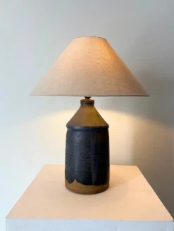 Pamono Vintage British Studio Pottery Lamp in Midnight Blue, 1950><noscript><img width=