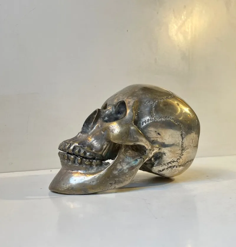 Pamono Vintage Bronze Sculpture Cast of a Human Skull, 1950s> Mid-Century
