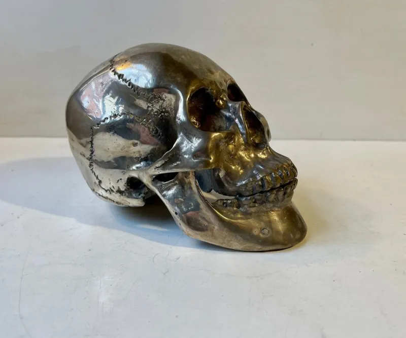 Pamono Vintage Bronze Sculpture Cast of a Human Skull, 1950s> Mid-Century