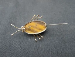 Pamono Vintage Brooch in 14 Karat Gold with Tiger Eye Stone><noscript><img width=