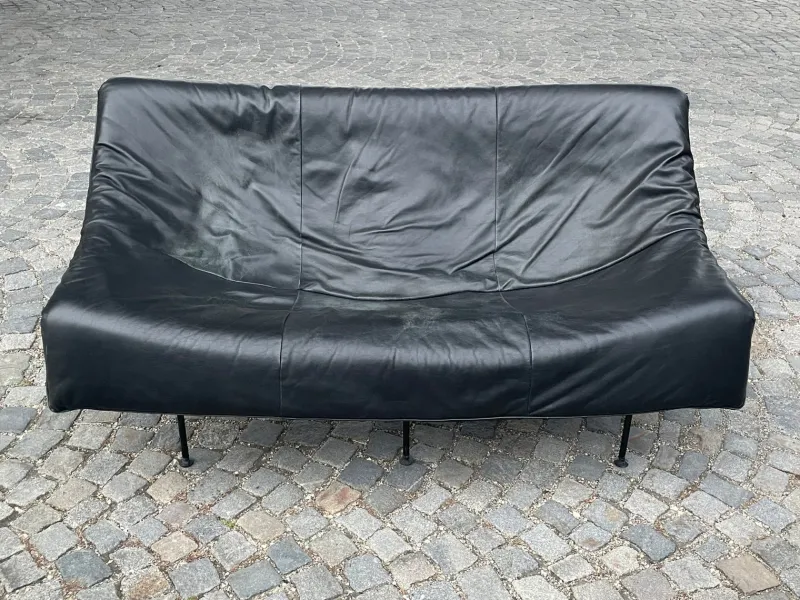 Sale Pamono Vintage Butterfly Black Leather Sofa and Lounge Chairs by Gerard Van Den Berg for Montis, 1980s, Set of 3