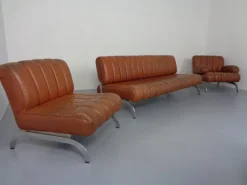 Pamono Vintage Camel Leather Sofa and Chairs by Karl Wittmann for Wittmann Möbelwerkstätten, 1960s, Set of 3> Living Room Sets