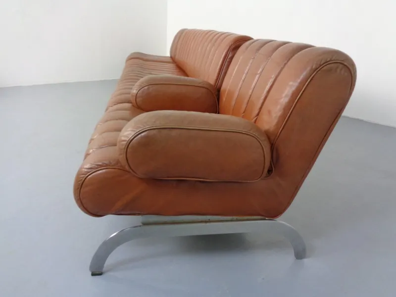 Pamono Vintage Camel Leather Sofa and Chairs by Karl Wittmann for Wittmann Möbelwerkstätten, 1960s, Set of 3> Living Room Sets