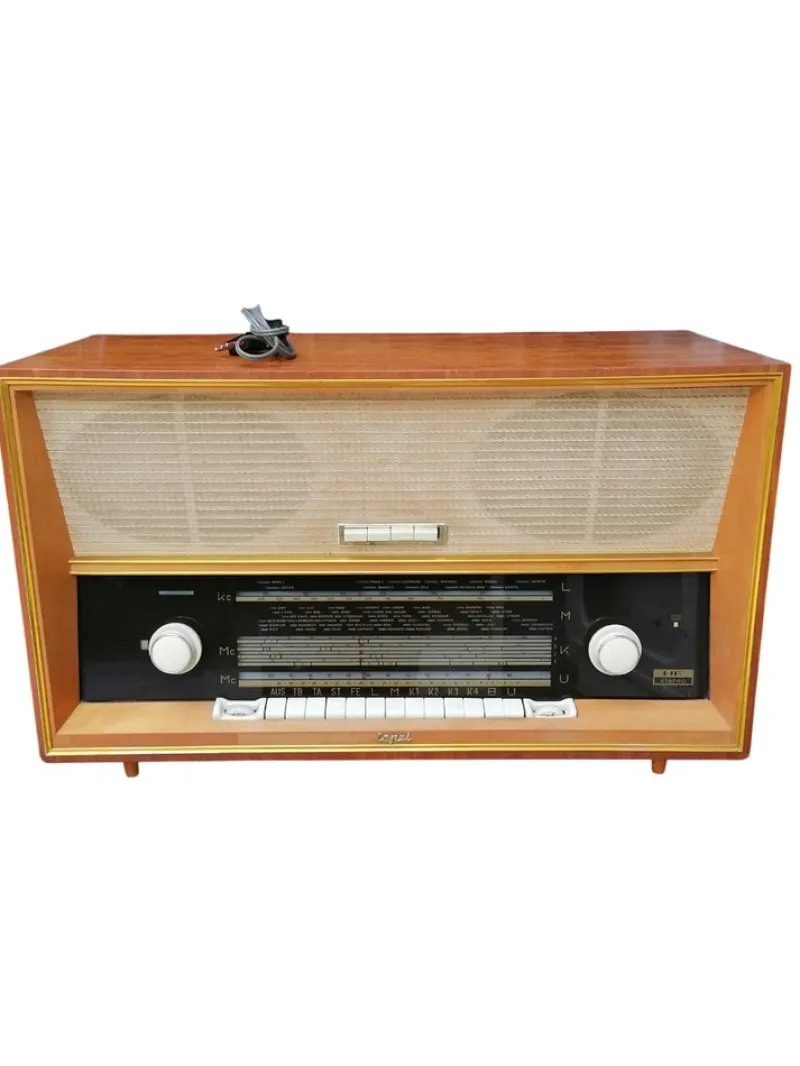New Pamono Vintage Capri Model Valve Radio, 1950s