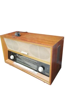 New Pamono Vintage Capri Model Valve Radio, 1950s
