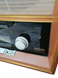 New Pamono Vintage Capri Model Valve Radio, 1950s