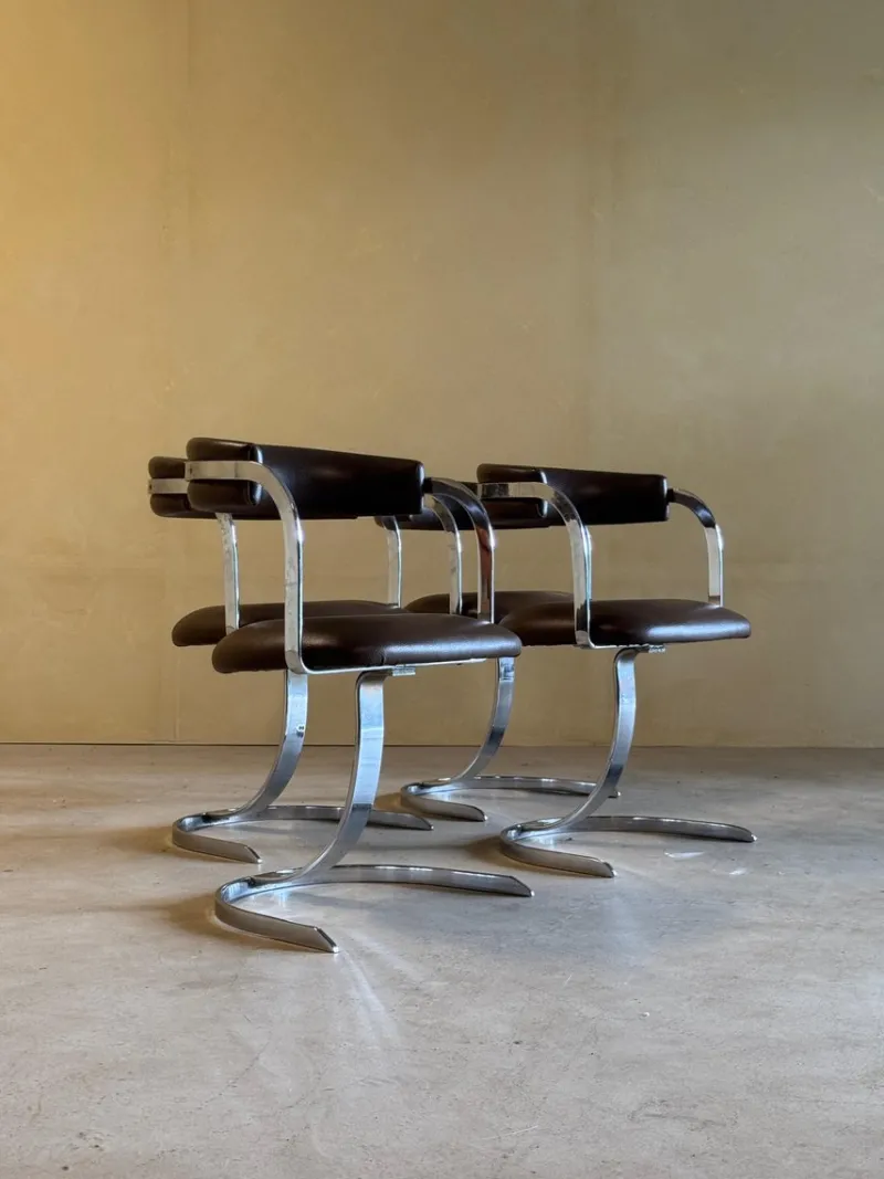 Pamono Vintage Cast Iron and Chromed Dining Chairs, 1970s, Set of 4> Side Chairs & Dining Chairs