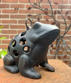 Pamono Vintage Cast Iron Frog Lantern Incense Candleholder, 1970s> Garden Accessories