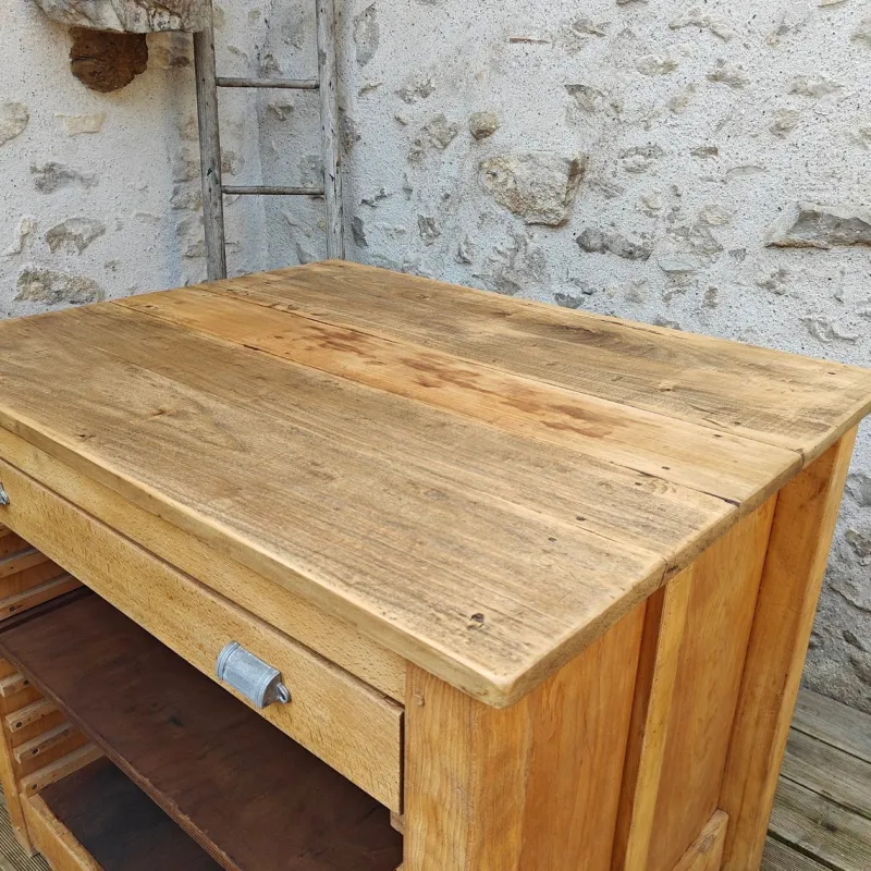 Pamono Vintage Central Island, 1940s> Worktables & Workbenches