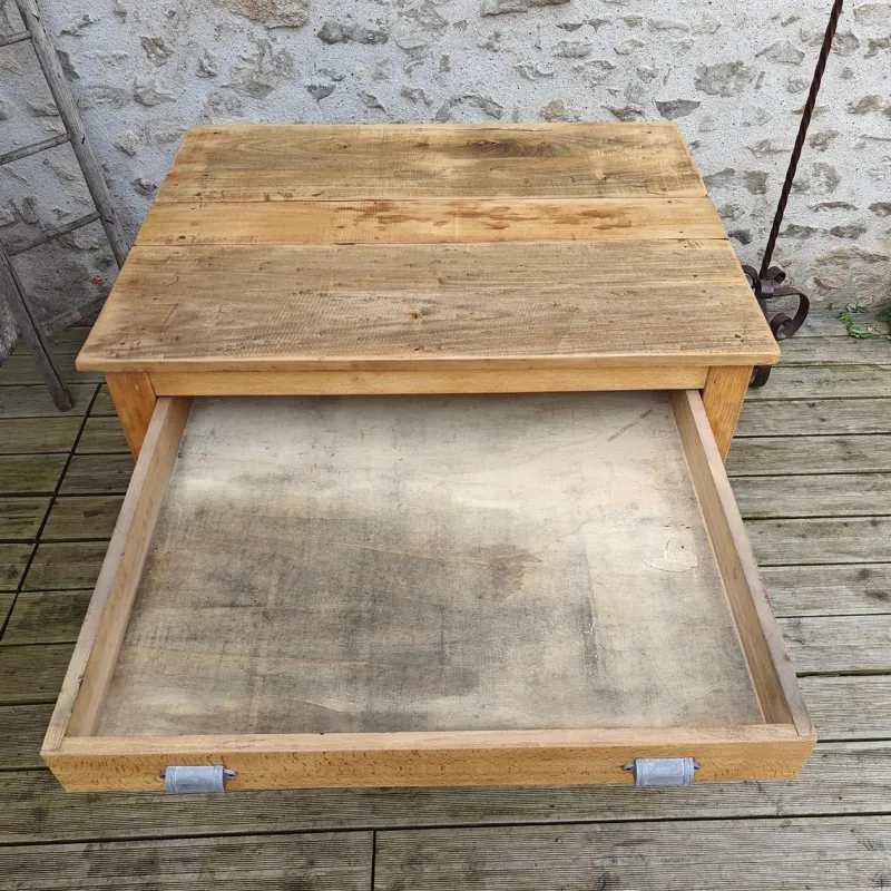 Pamono Vintage Central Island, 1940s> Worktables & Workbenches