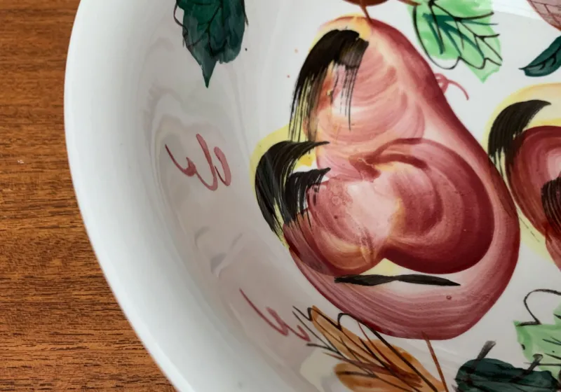 Sale Pamono Vintage Ceramic Bowl with Handpainted Floral Decor from S.S. Crown, Japan