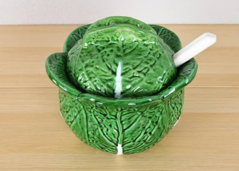 Sale Pamono Vintage Ceramic Cabbage Tureen Bowl from Bordallo Pinheiro, Portugal, 1960s