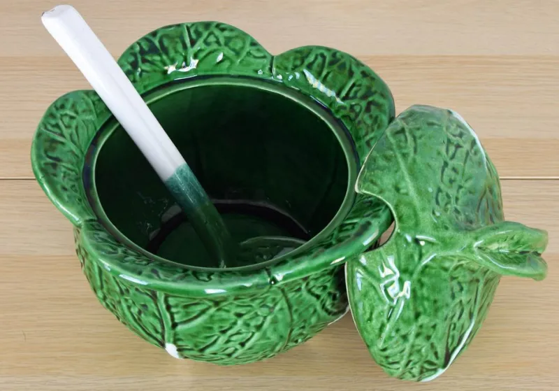Sale Pamono Vintage Ceramic Cabbage Tureen Bowl from Bordallo Pinheiro, Portugal, 1960s