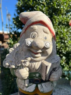 Pamono Vintage Ceramic Stone Garden Gnomes, France, 1950s, Set of 2><noscript><img width=