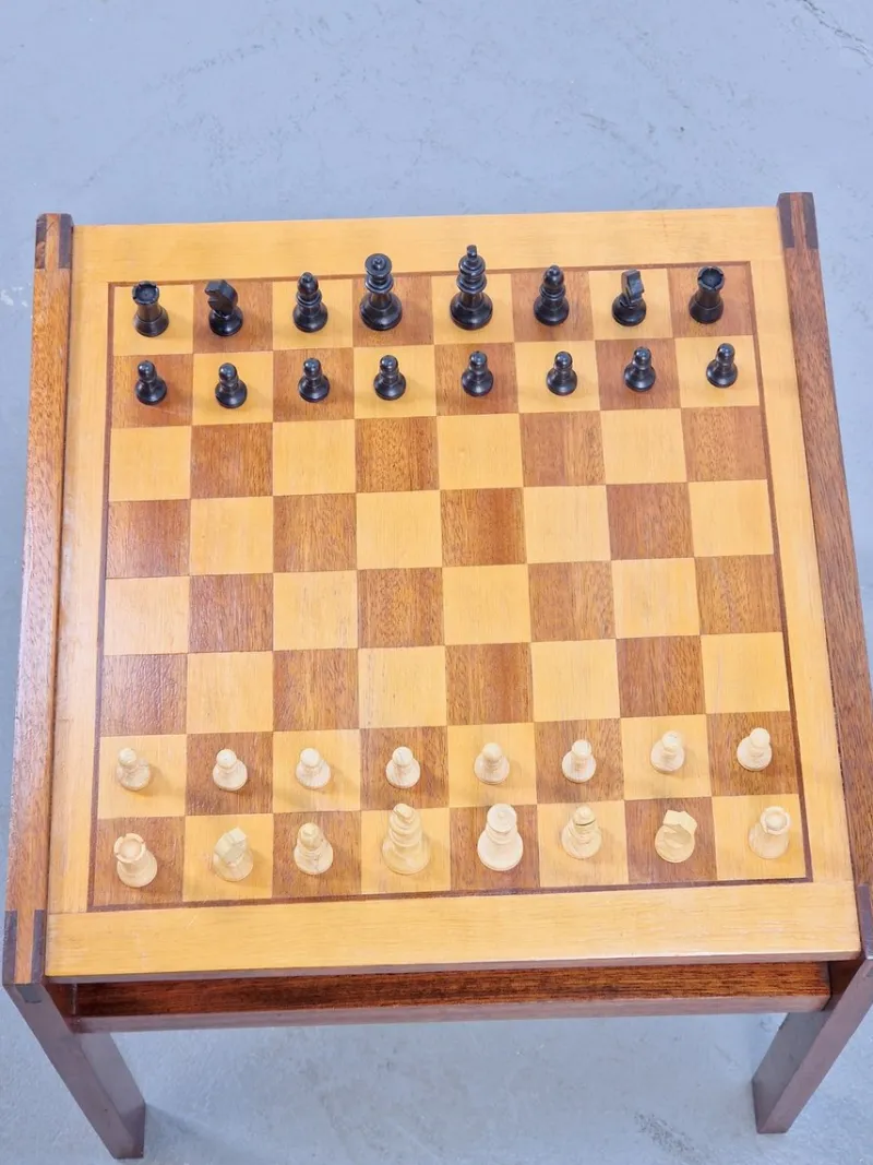 Pamono Vintage Chessboard Side Table and Chess Pieces, 1970s> Game Tables